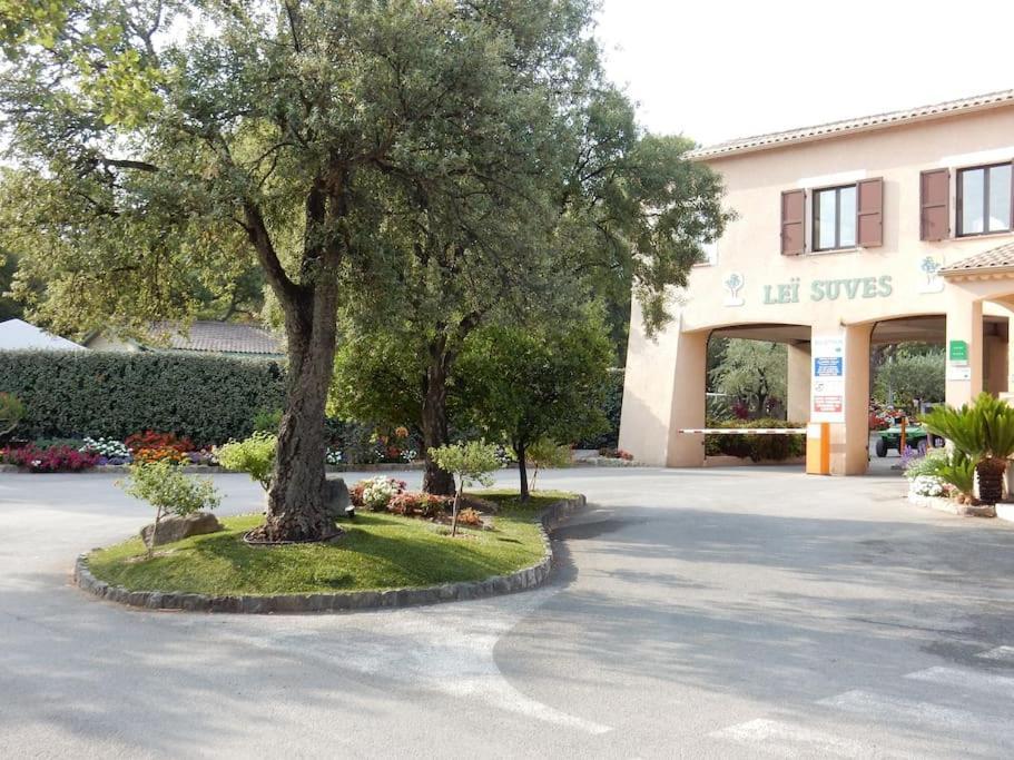 Mobile Home 6-Pers Camping Lei Suves-Cotes D'Azur-Including Airco Roquebrune-sur-Argens Buitenkant foto